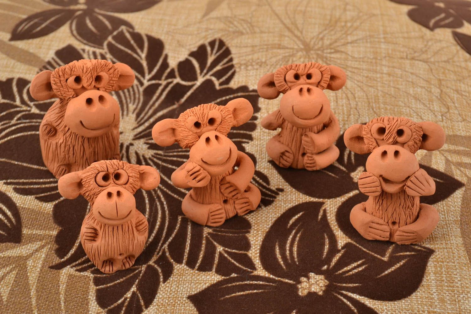 Statuettes made of clay monkeys set of 5 pieces ceramic funny handmade photo 1