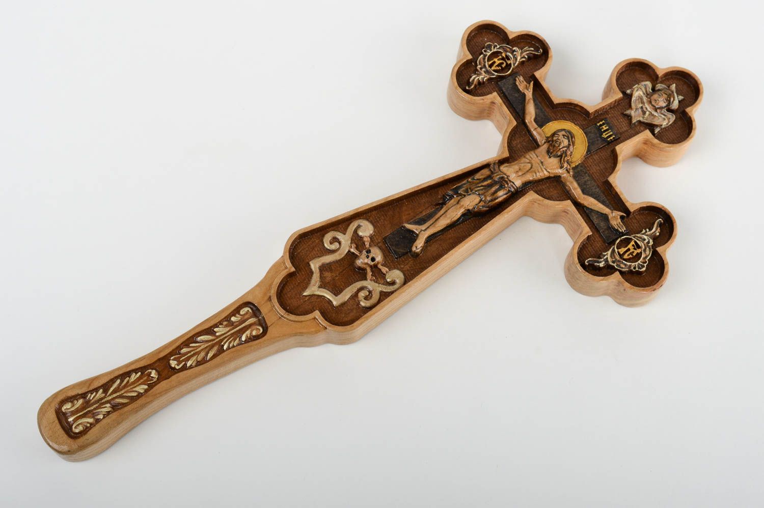 Крест из дерева ручной работы необычный декор резной декоративный крест фото 2