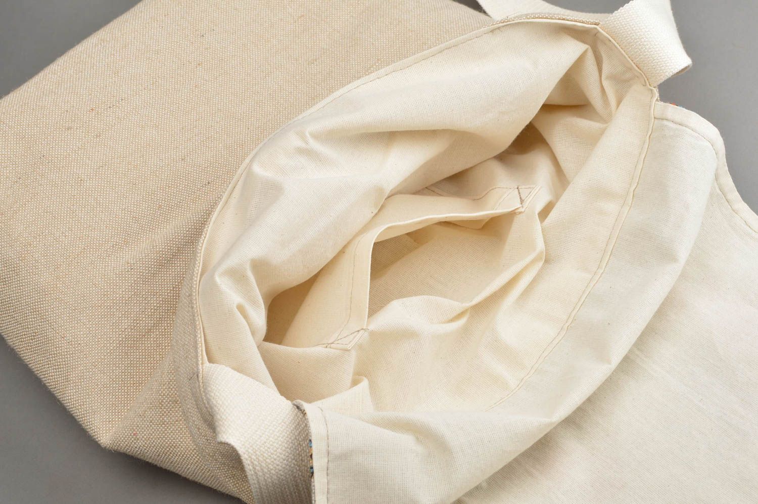 Sac en tissu fait main en lin beige et coton accessoire avec pochette intérieure photo 3