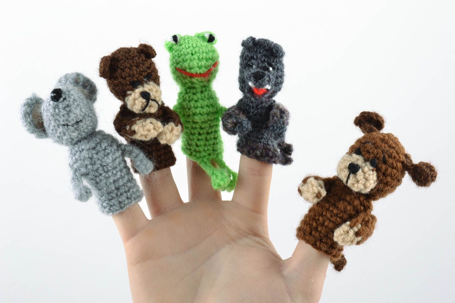 Finger Spielzeuge Set 5 Stück Bär Maus Frosch Wolf Hund aus Wolle handmade foto 1