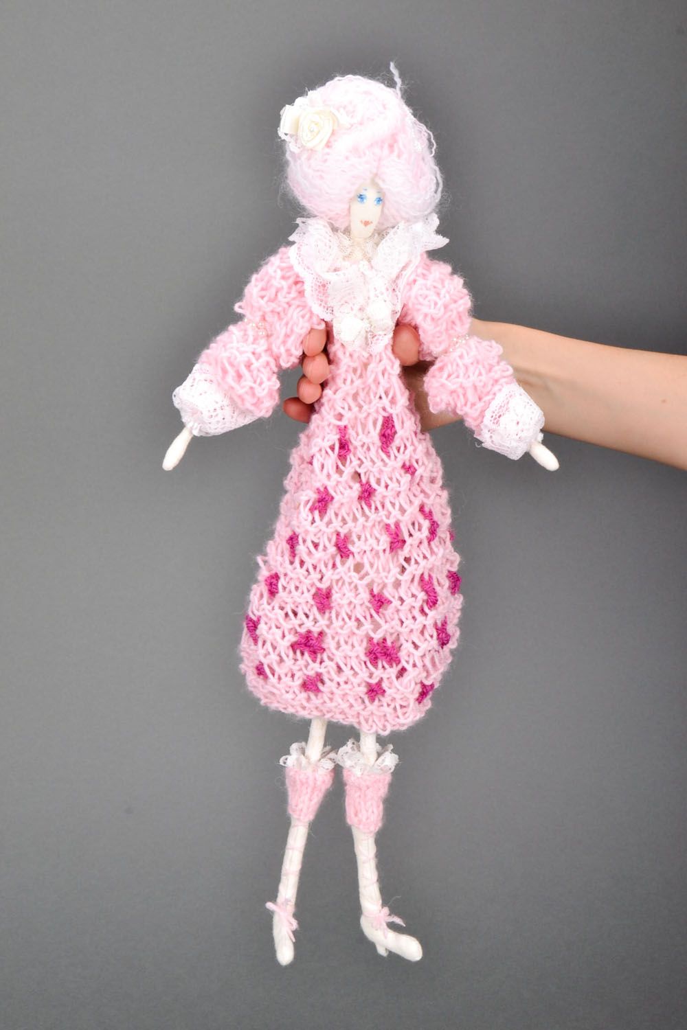 Интерьерная кукла в розовом фото 5