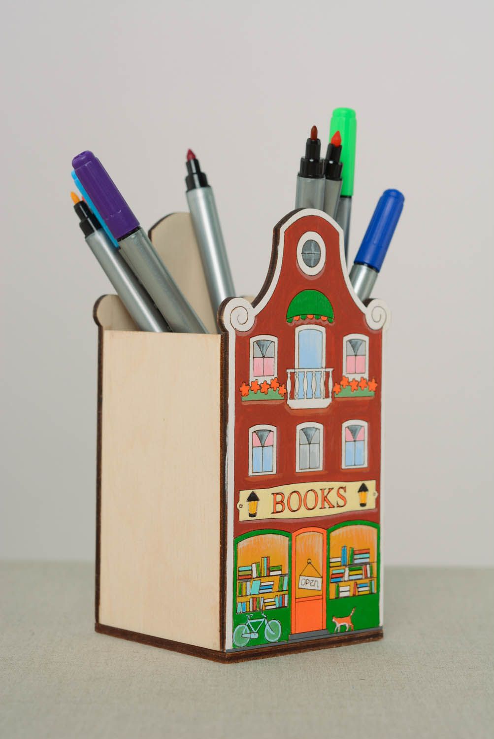 Pencil stand photo 2