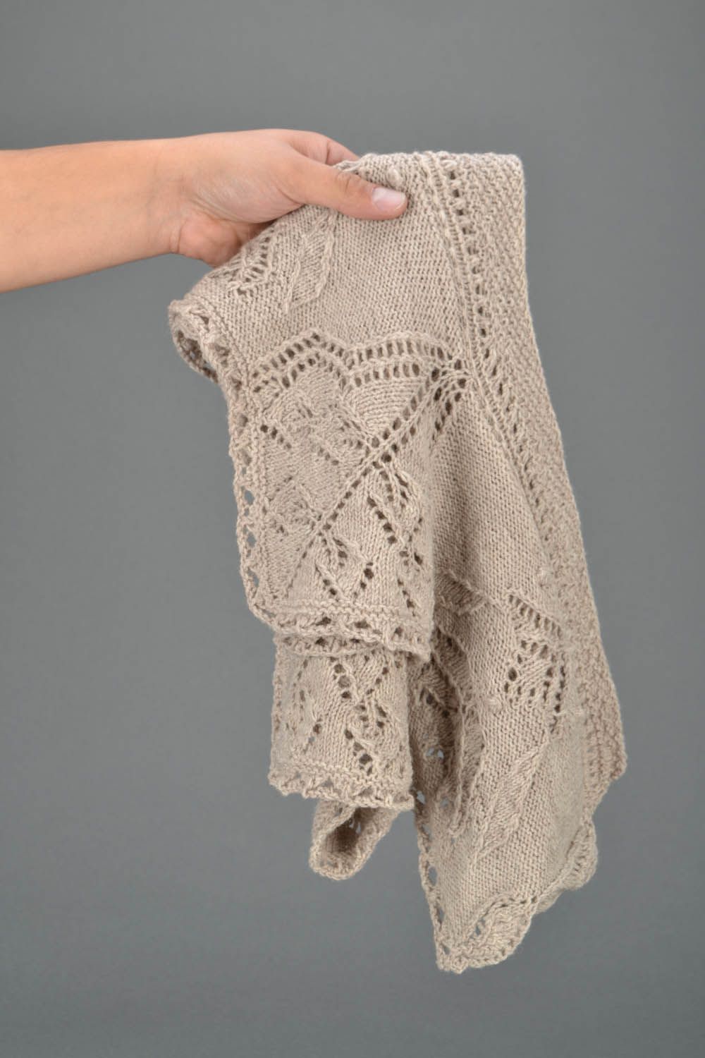 Echarpe tricotée avec aiguilles photo 2
