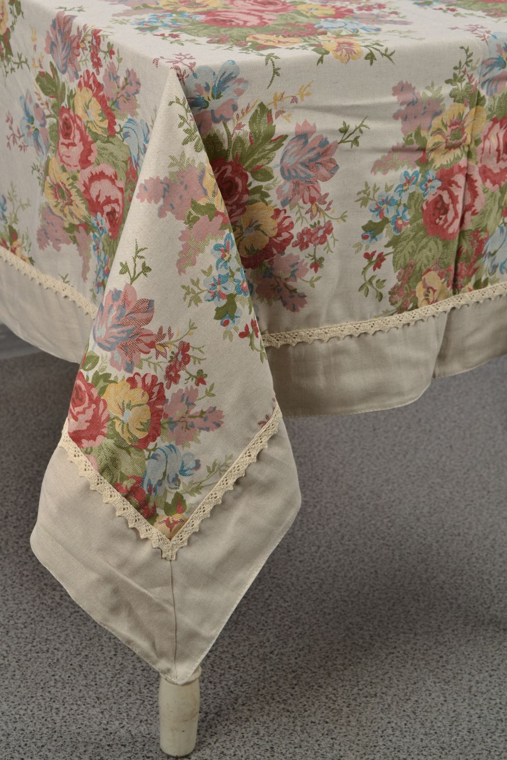 Nappe rectangulaire en coton et dentelle motif floral faite main grande taille photo 1