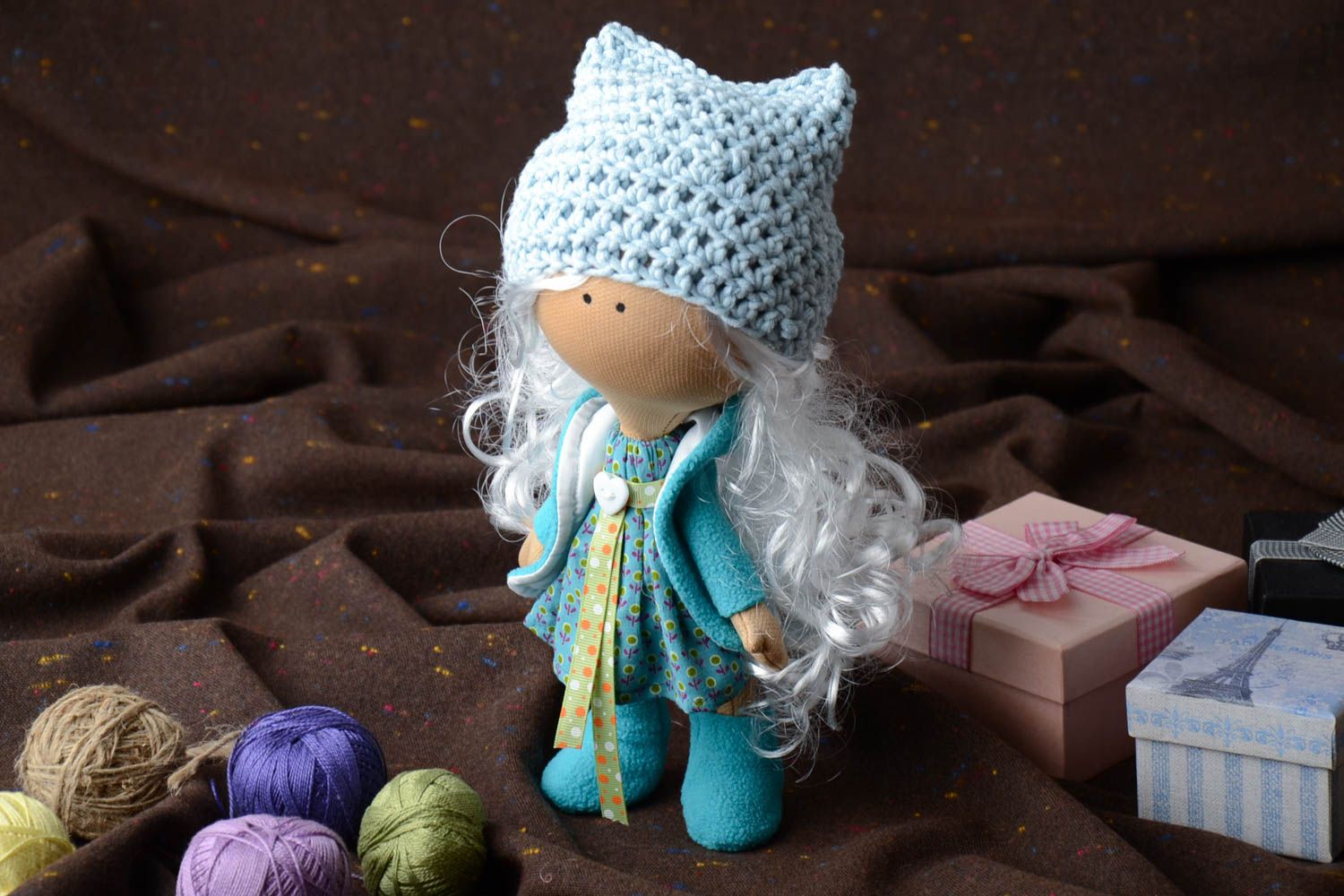 Künstlerische Interieur Puppe handmade aus Stoff Mädchen in blauer Kleidung für kleine Prinzessin foto 1