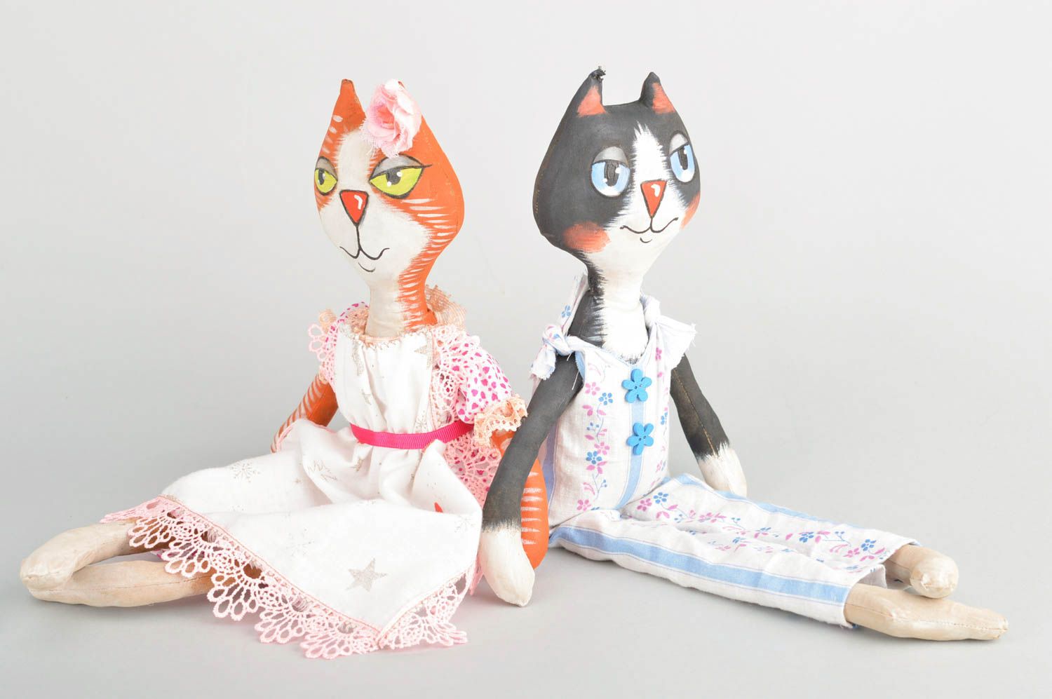 Set of 2 handmade designer cotton fabric soft toys cats with vanilla aroma photo 2
