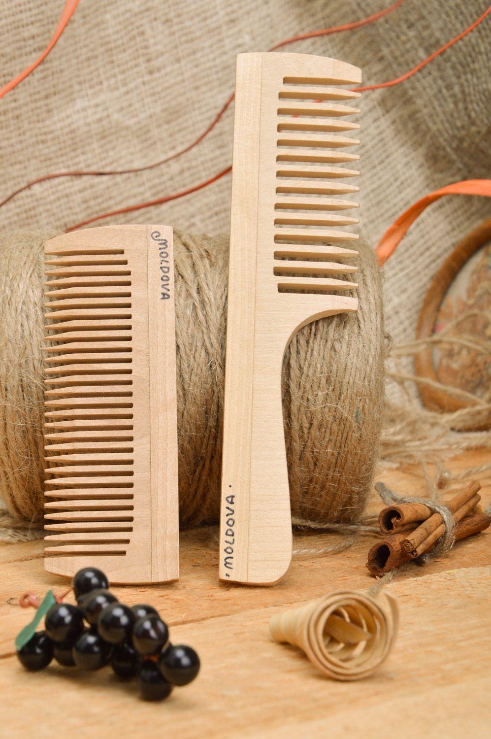 Set of handmade natural wood hair accessories 2 items hairbrush and hair comb photo 1