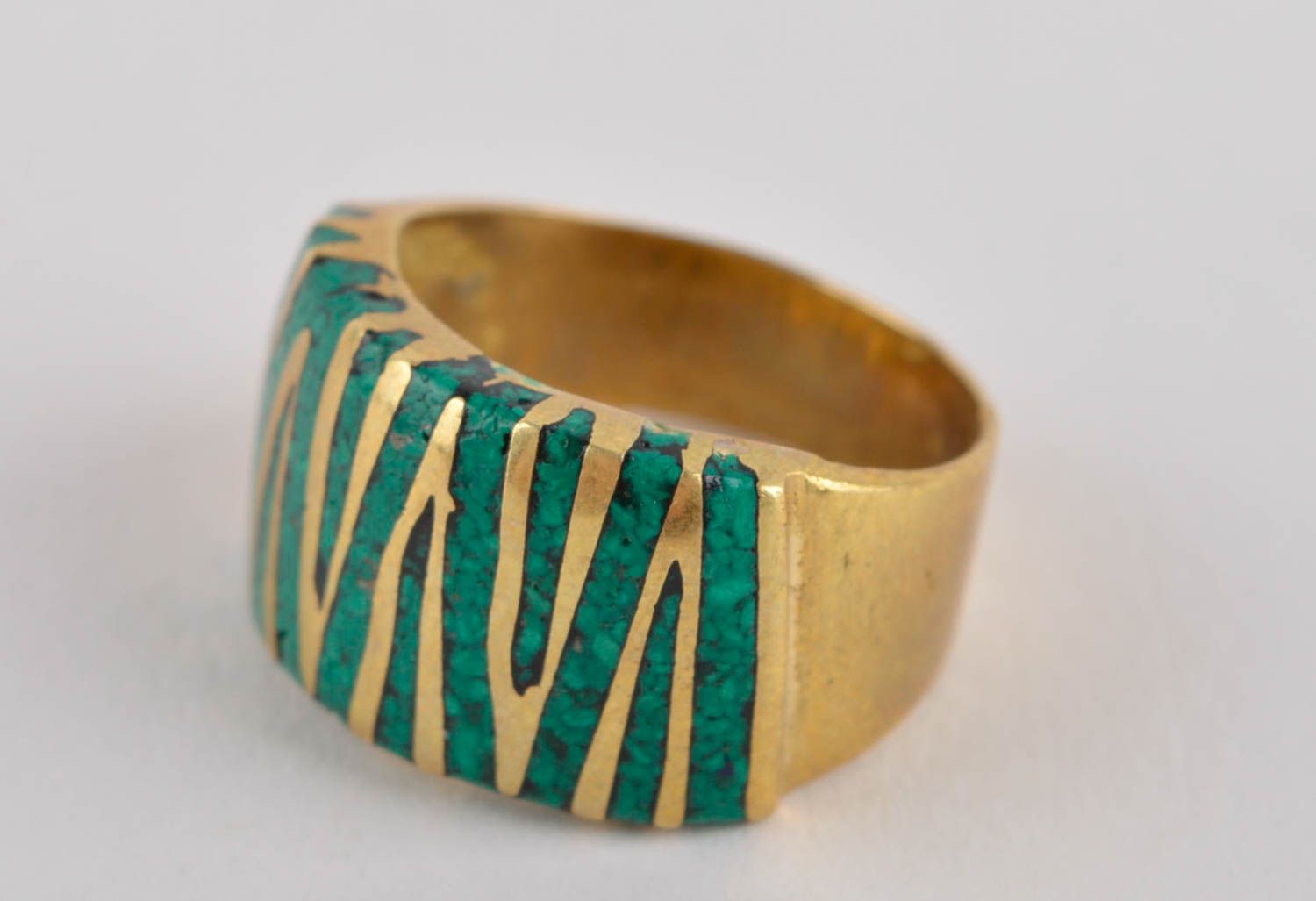Зеленое кольцо ручной работы украшение из латуни с камнями модное кольцо широкое фото 2