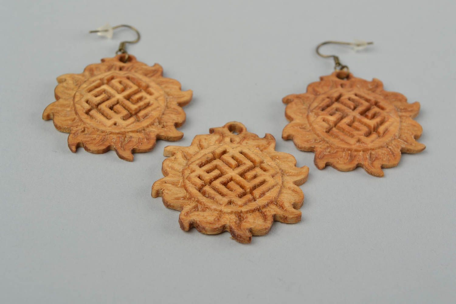 Set of handmade wooden jewelry Slavic protective amulets earrings and pendant photo 4