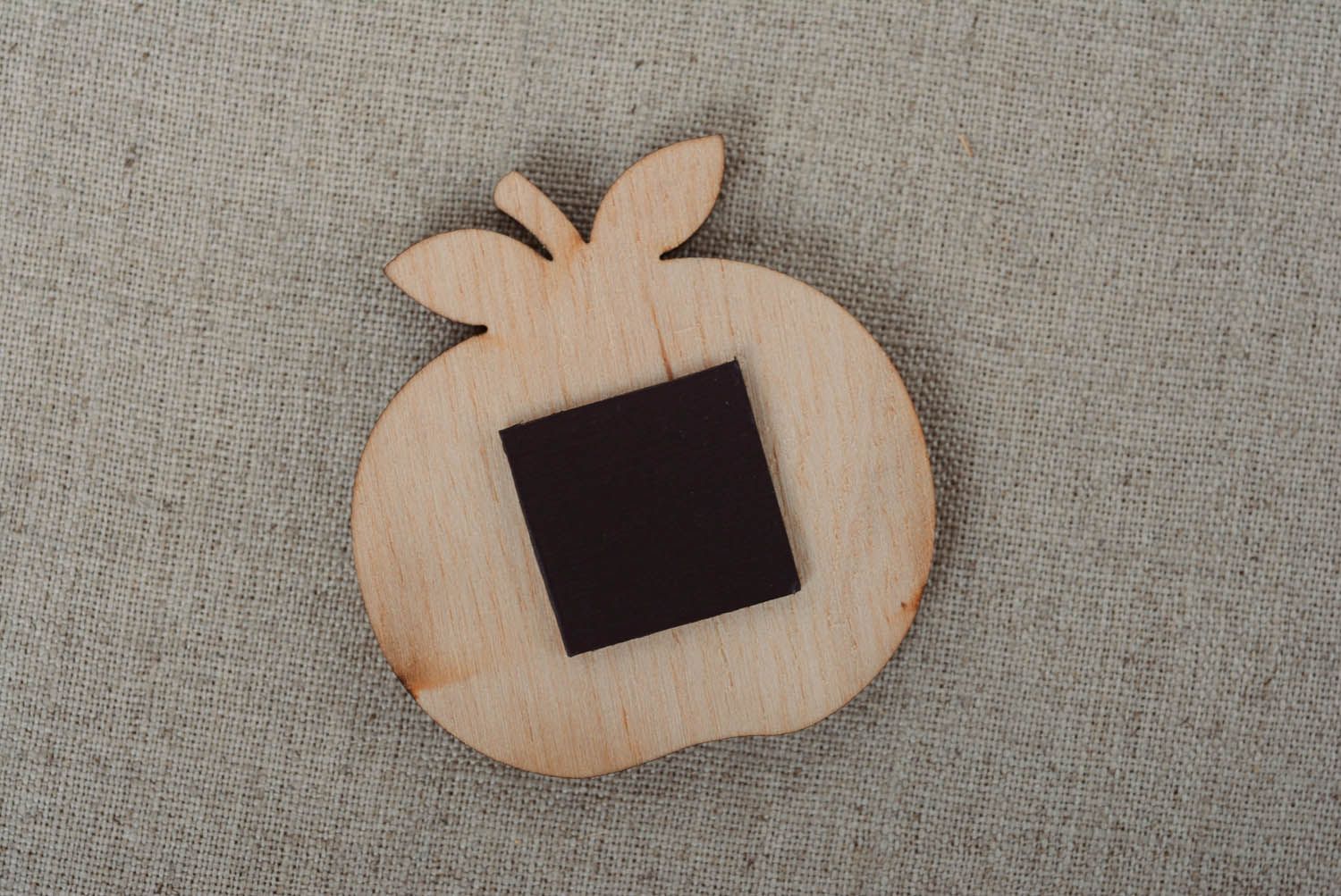 Holzfigur zum Bemalen Apfel foto 2