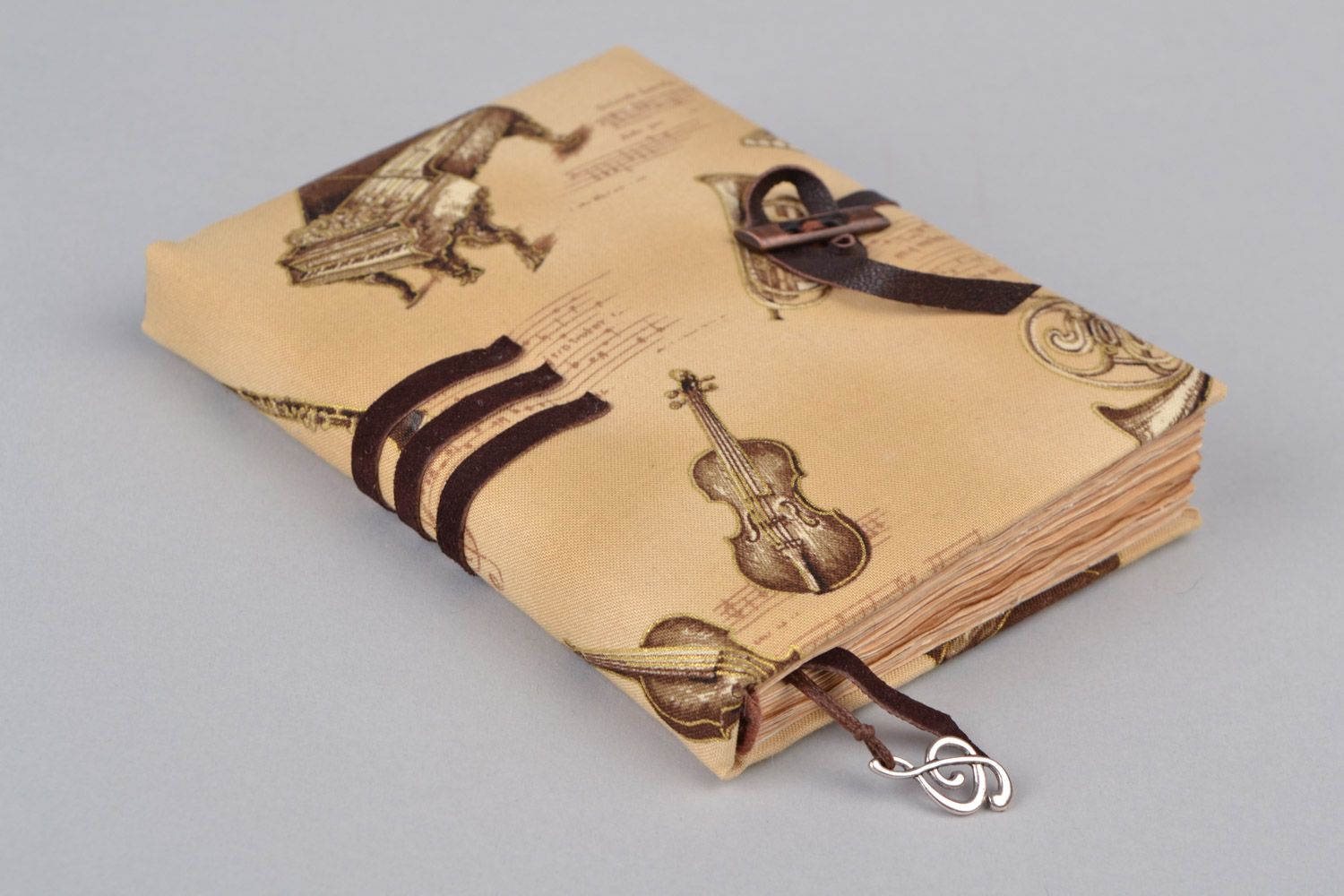 Schönes handgemachtes Notizbuch mit Lesezeichen 100 Seiten im Vintage Stil für Mädchen foto 3