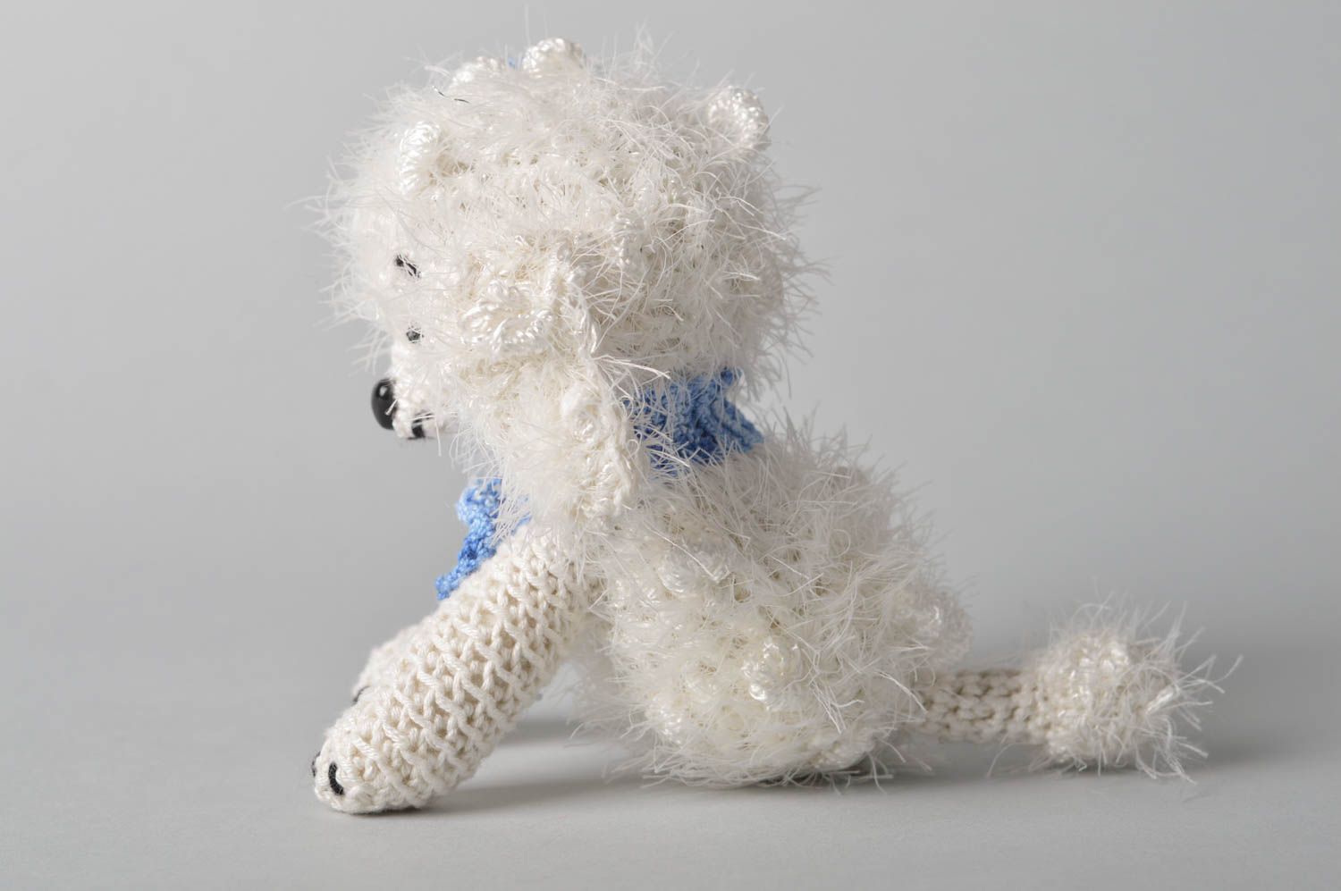 Jouet tricoté Peluche faite main au crochet Caniche blanc Cadeau enfant photo 6