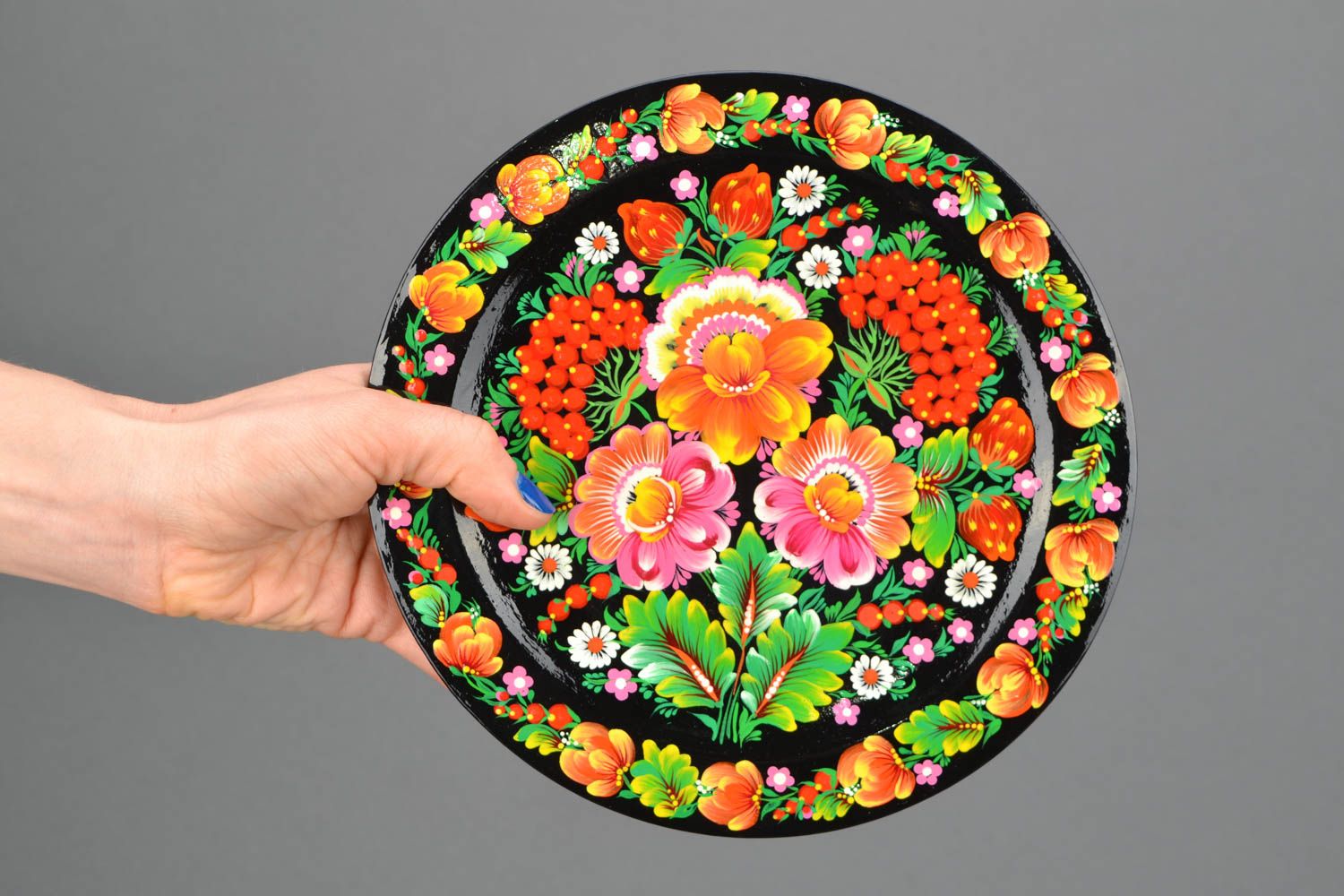 Painted wooden plate for decor photo 2