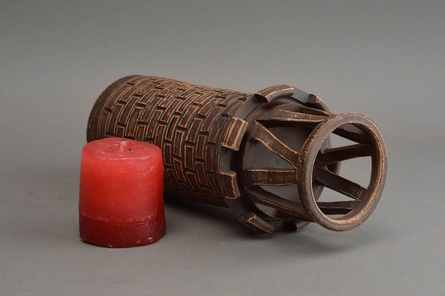 Handgemachter Deko Kerzenständer für eine Kerze aus rotem Ton Geschenk  foto 3