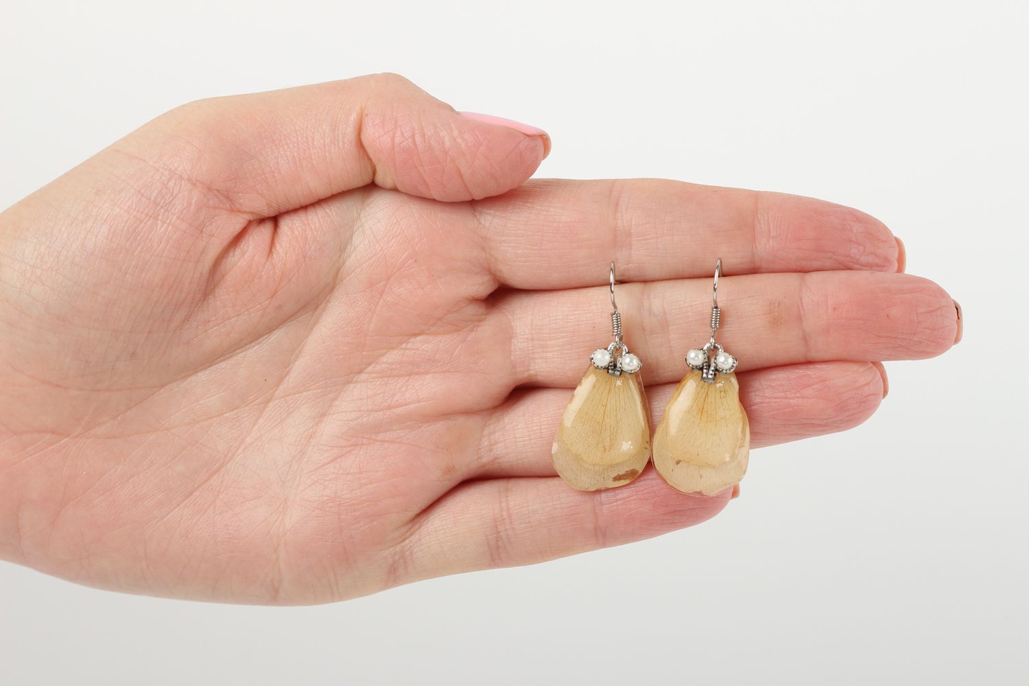 Handmade ausgefallener Ohrschmuck Ohrringe für Damen Epoxidharz Schmuck  foto 5