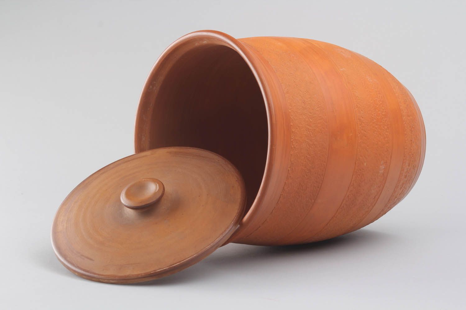 Handmade clay pot with a lid photo 3