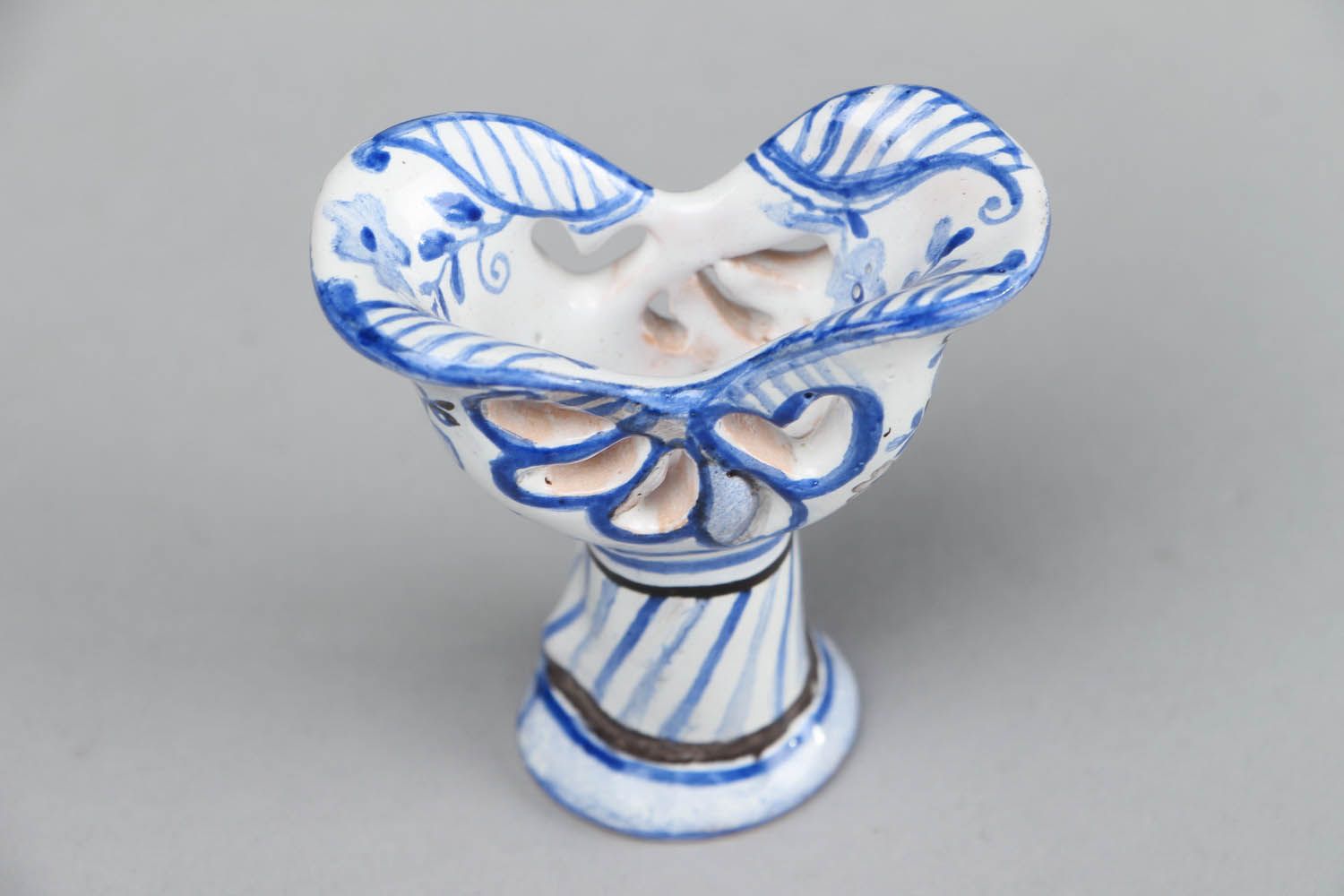 Petit vase en céramique peint émaillé photo 2