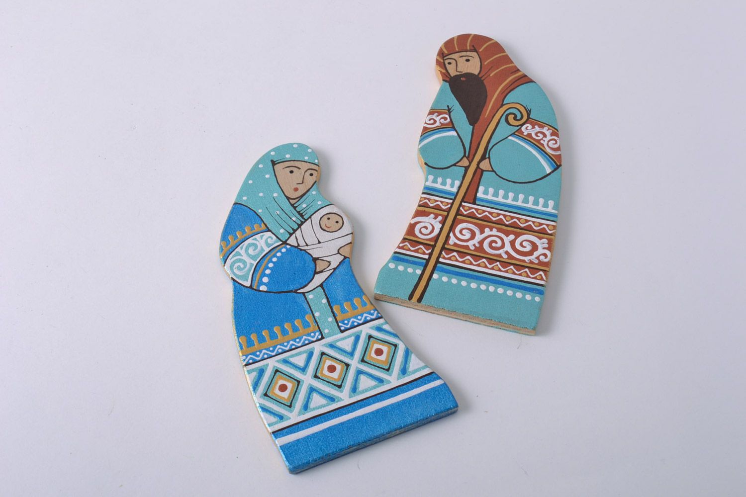 Dekorative Öko Spielzeuge Figuren aus Holz Maria und Josef mit Acrylfarben bemalt foto 4