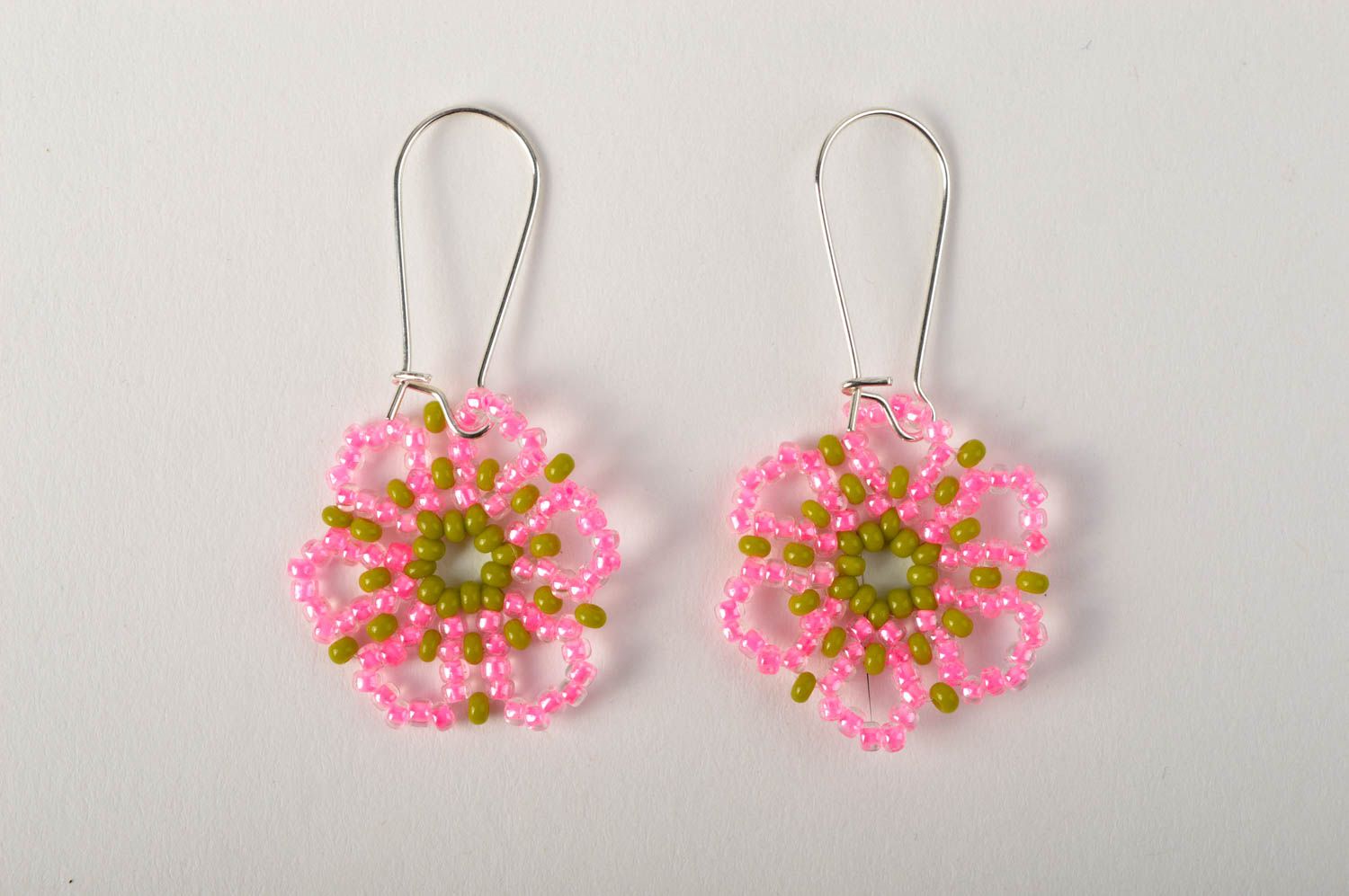 Handmade beaded flower earrings costume jewelry designs fashion trends photo 3