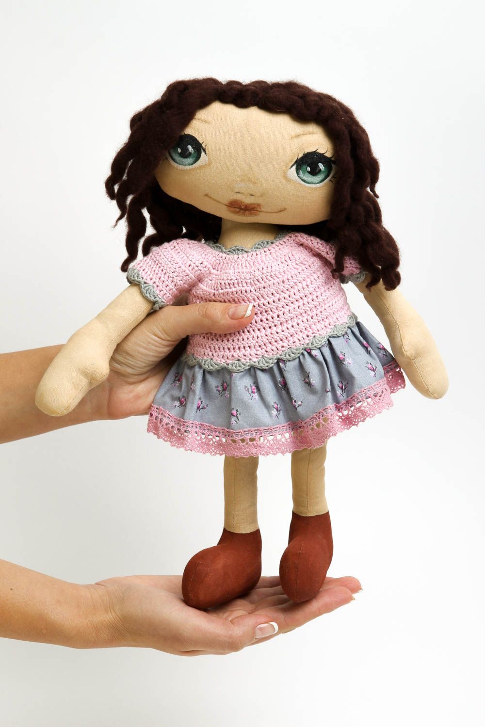 Poupée fille en robe faite main Jouet en tissu original déco Cadeau pour enfant photo 5