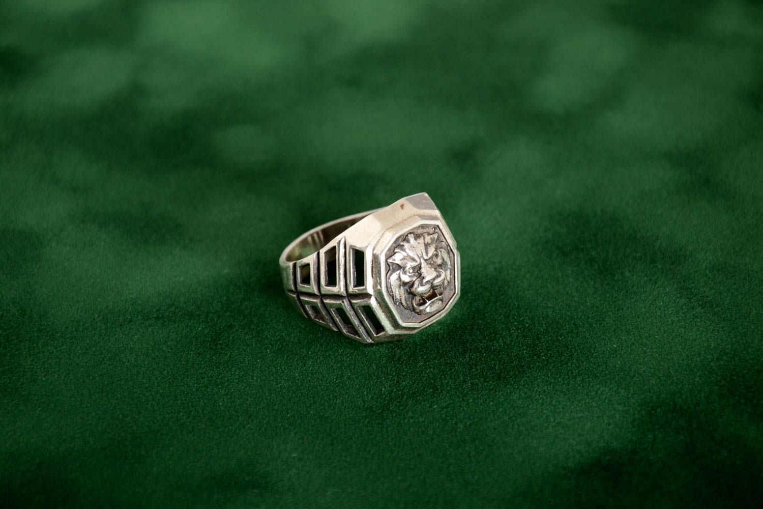 Украшение ручной работы серебряное кольцо подарок для мужчины кольцо тигр фото 1