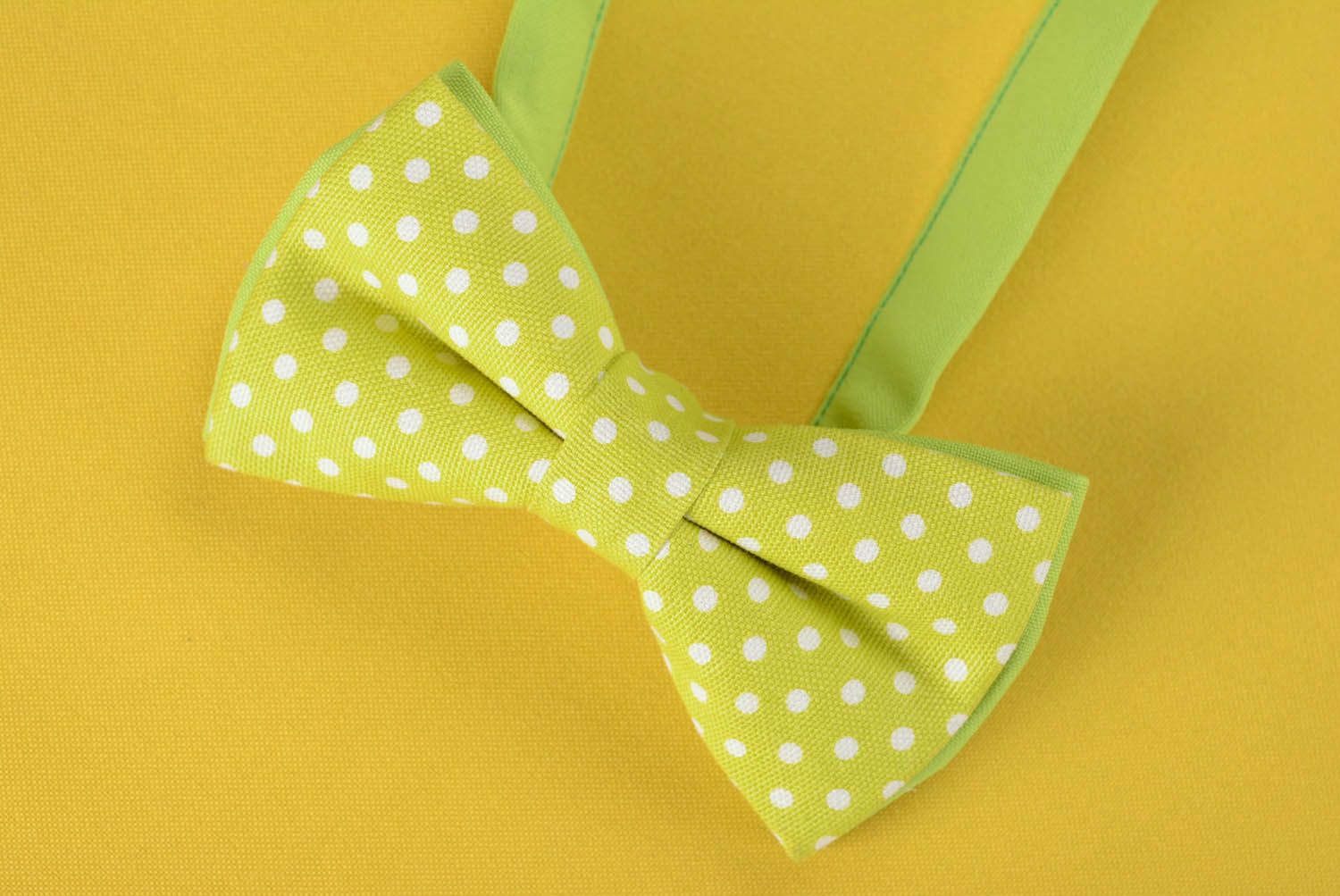 Lime green bow tie photo 3