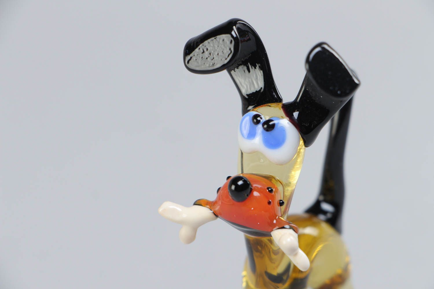 Figura de cristal artesanal en técnica lampwork perro amarilli-negro foto 3