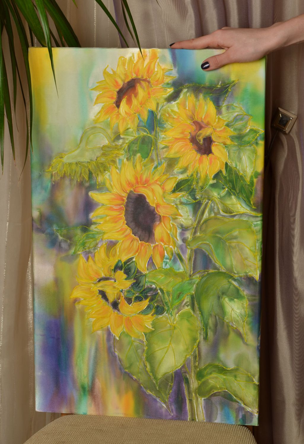 Картина на ткани акриловыми красками Подсолнухи в лиловом фото 2
