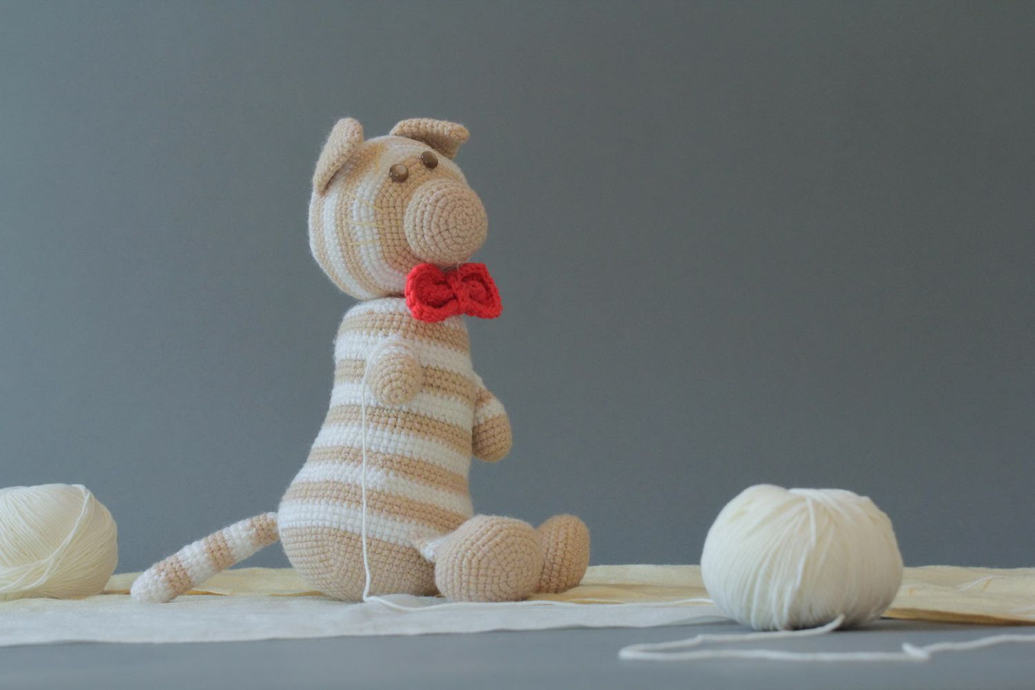 Gatto a maglia fatto a mano pupazzo morbido da bambini giocattolo a uncinetto
 foto 5