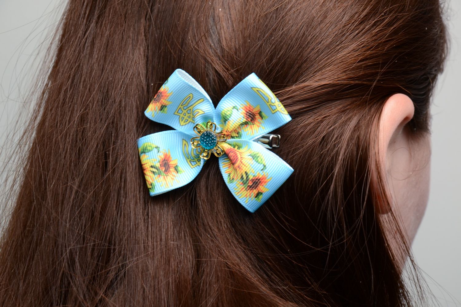 Petite pince à cheveux noeud bleue en satin faite main originale pour fille photo 5