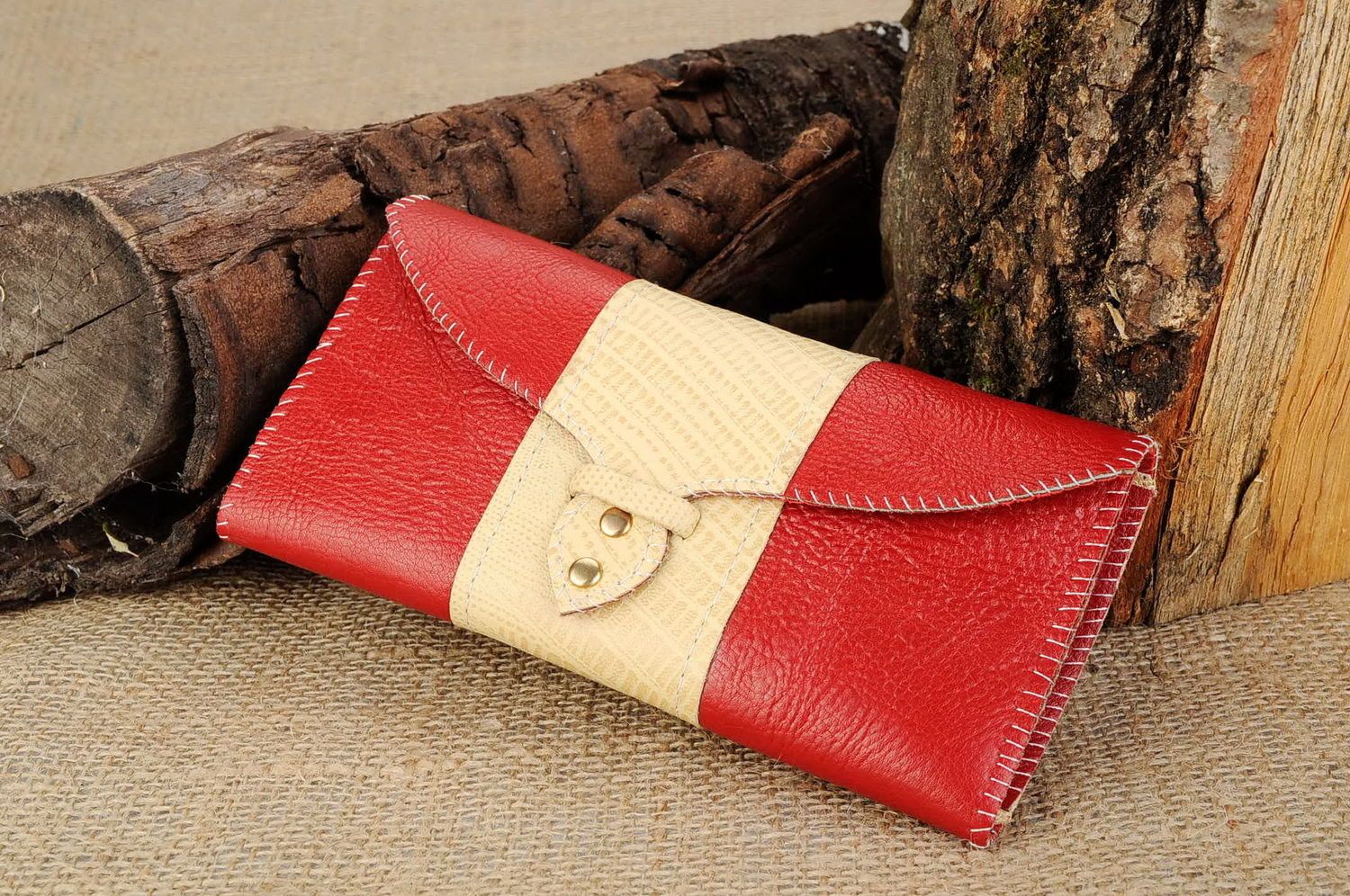 Women's leather wallet photo 2