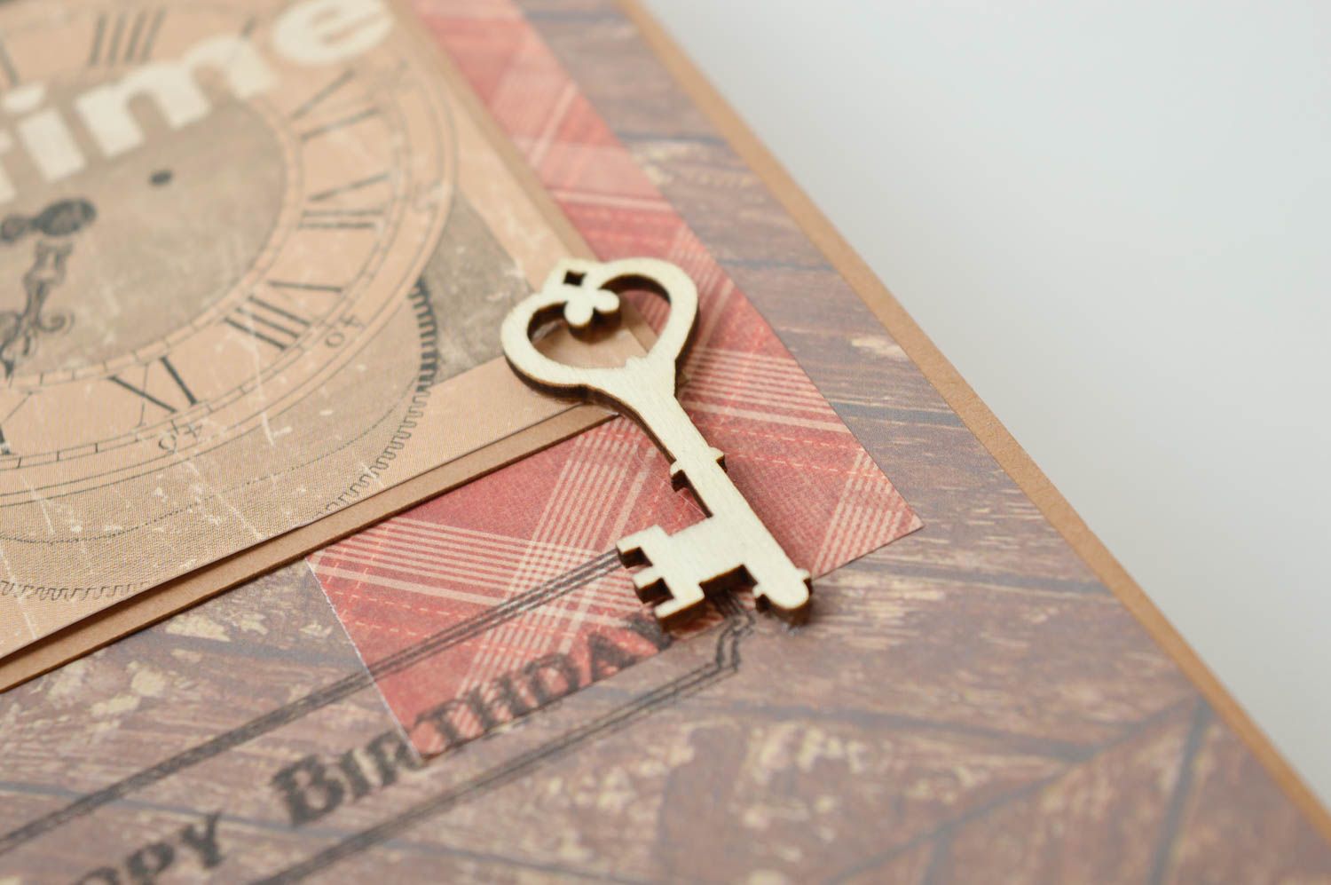 Carte de voeux faite main en papier avec clef design original Petit cadeau photo 3