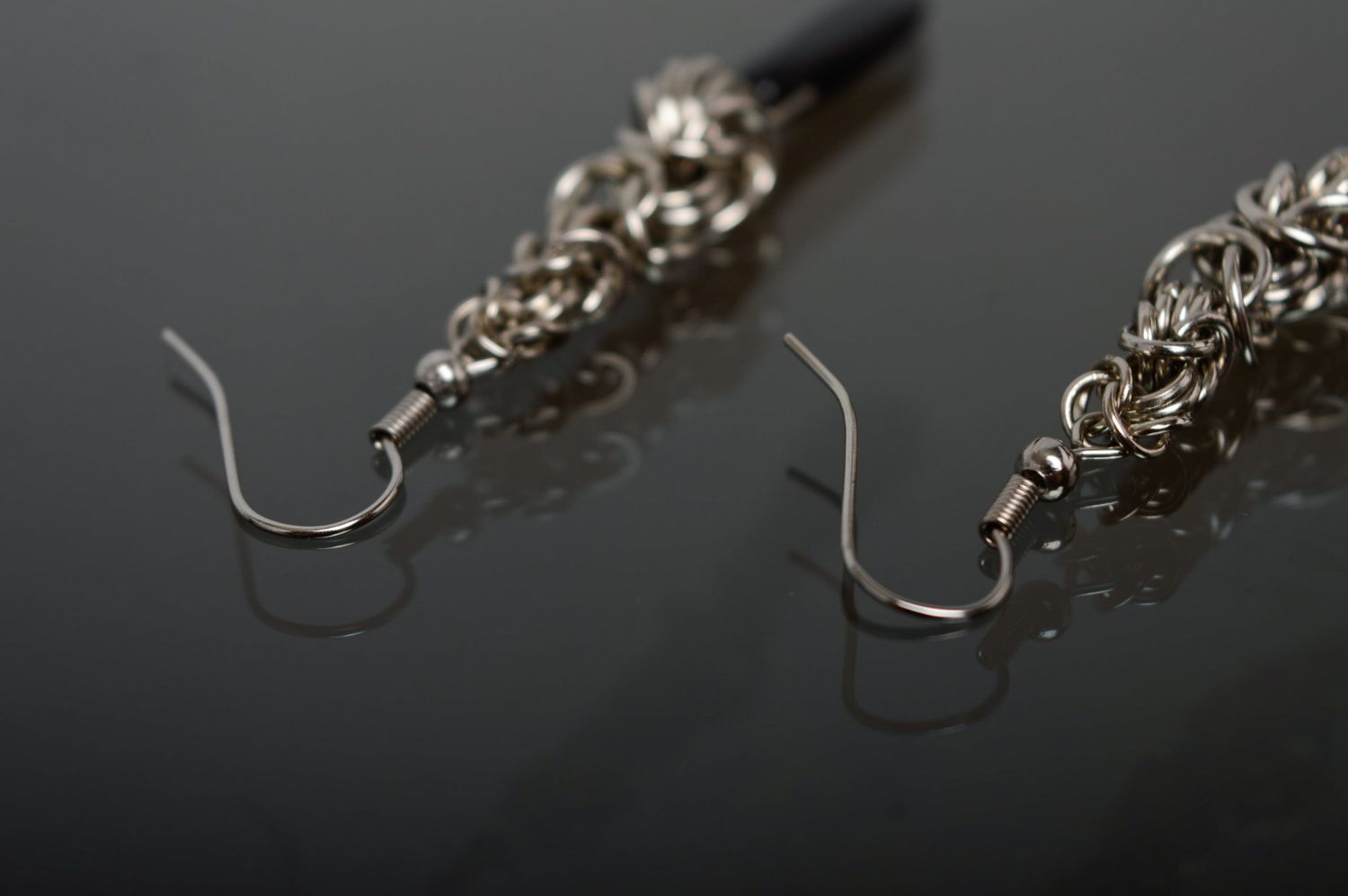 Longues boucles d'oreilles pendantes en métal photo 5