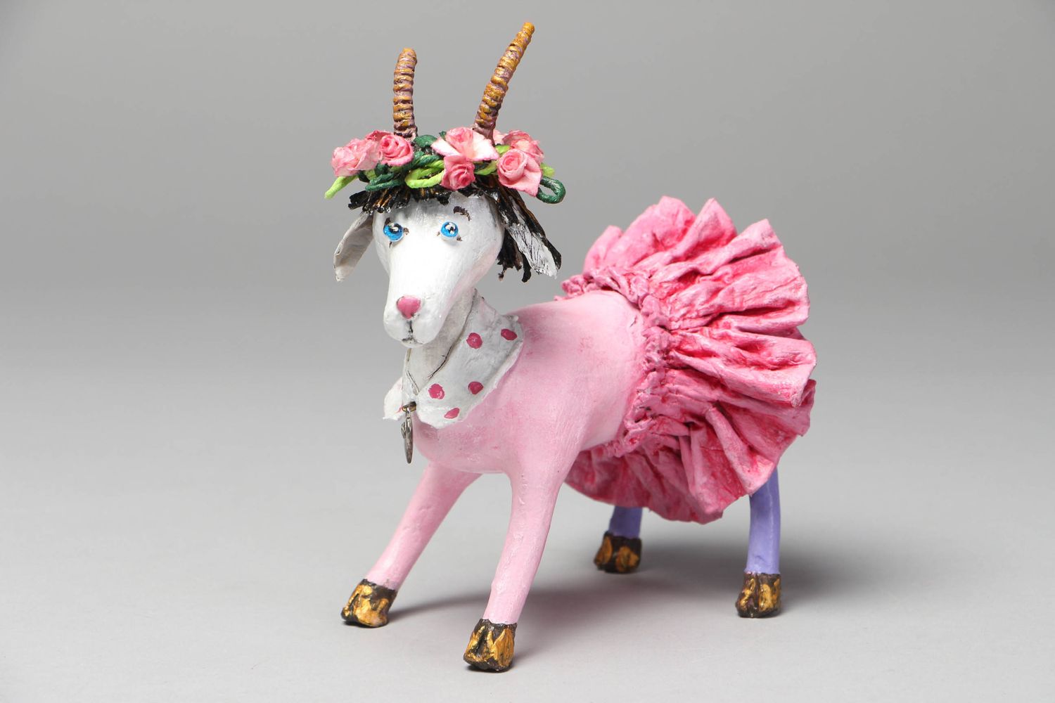 Statuette décorative jouet en papier mâché Chèvre faite main photo 1