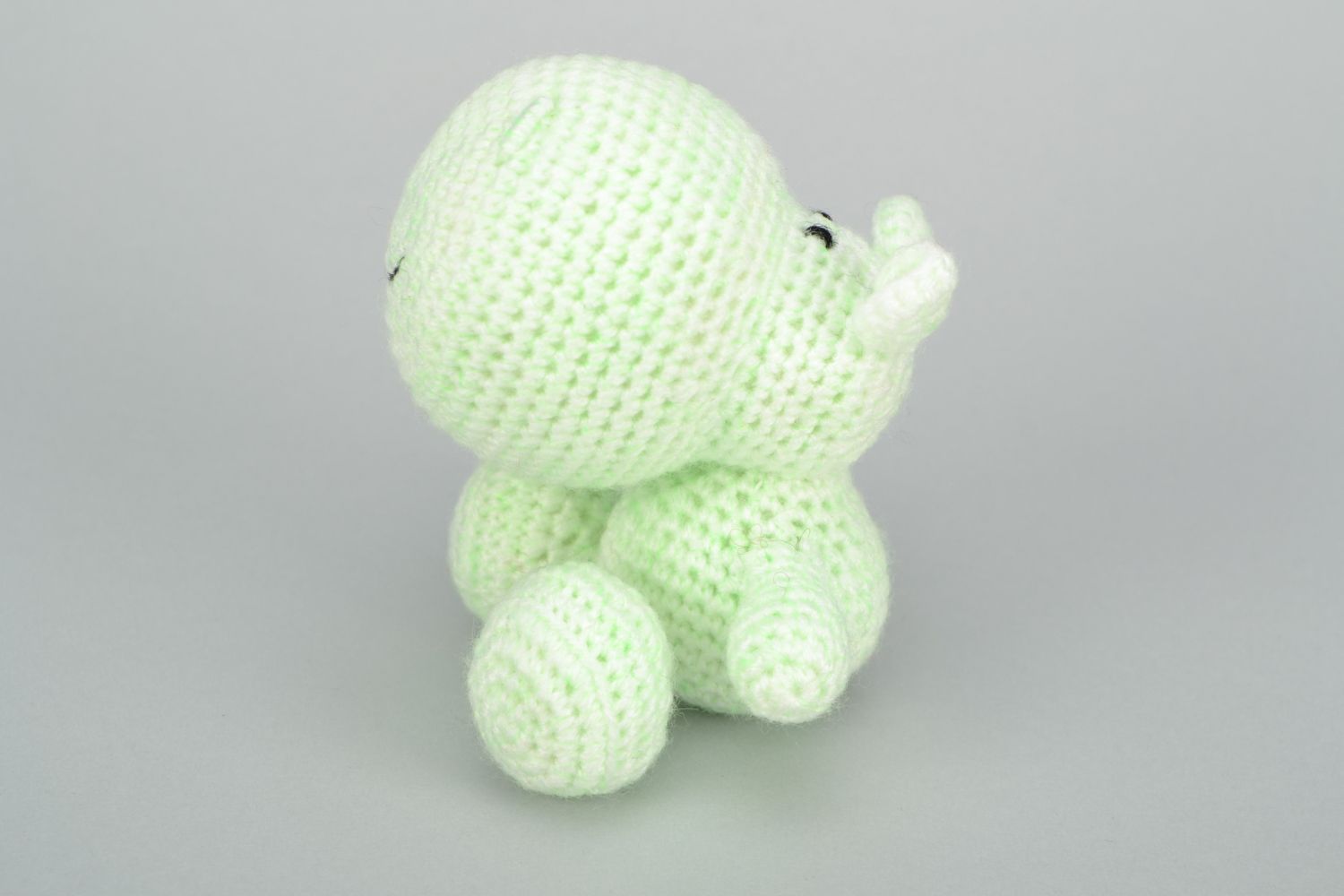 Small crochet woolen toy Hippo photo 3