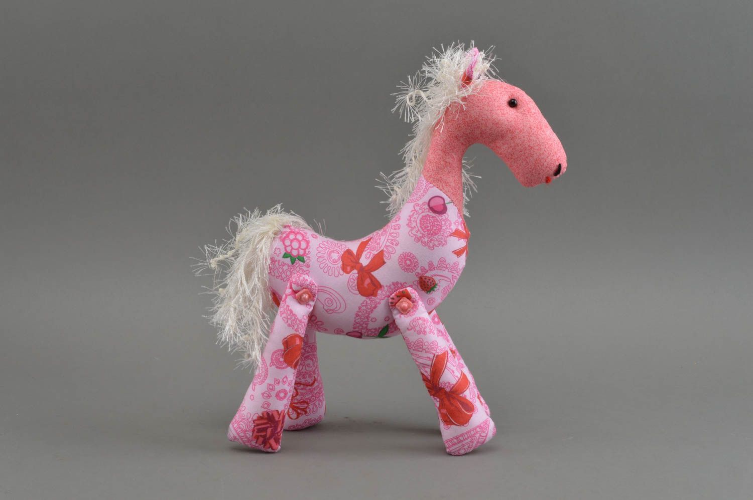 Peluche cheval fait main Jouet pour enfant Cadeau original rose en calicot photo 3