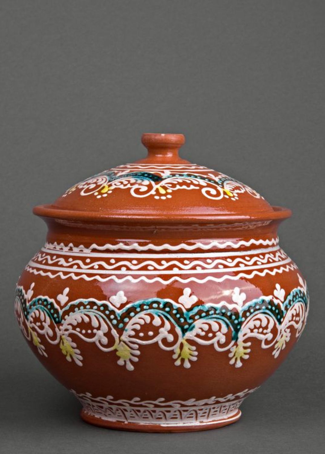 Decorative clay pot with lid photo 1