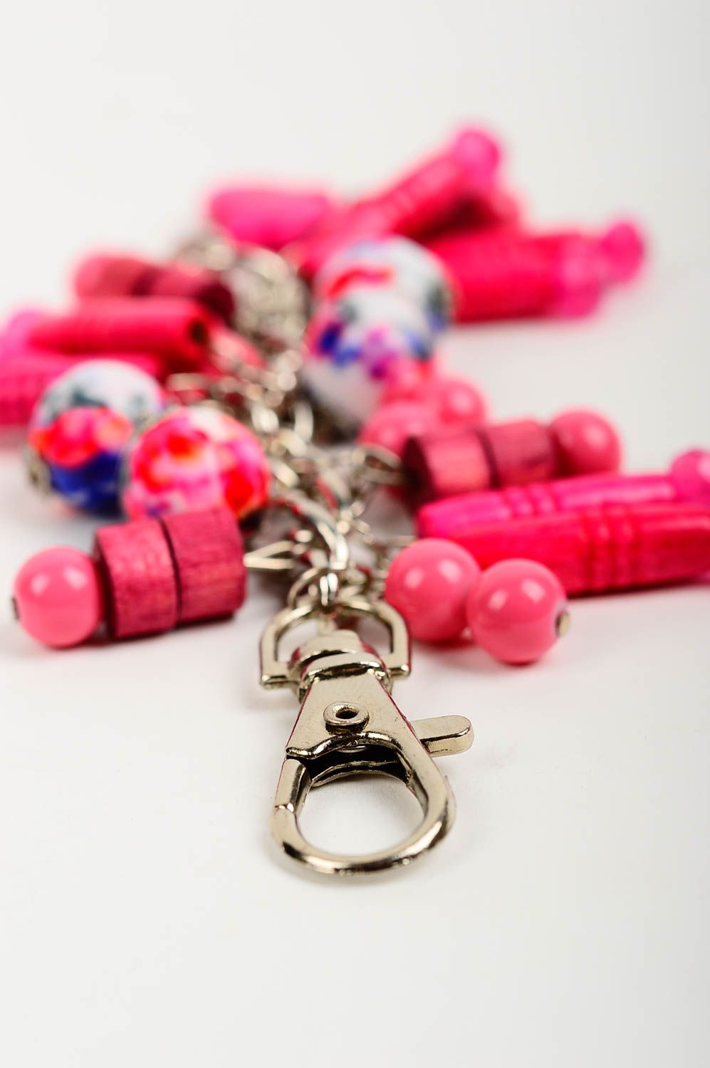 Porte-clés rose Accessoire design fait main pierres naturelles Cadeau original photo 5
