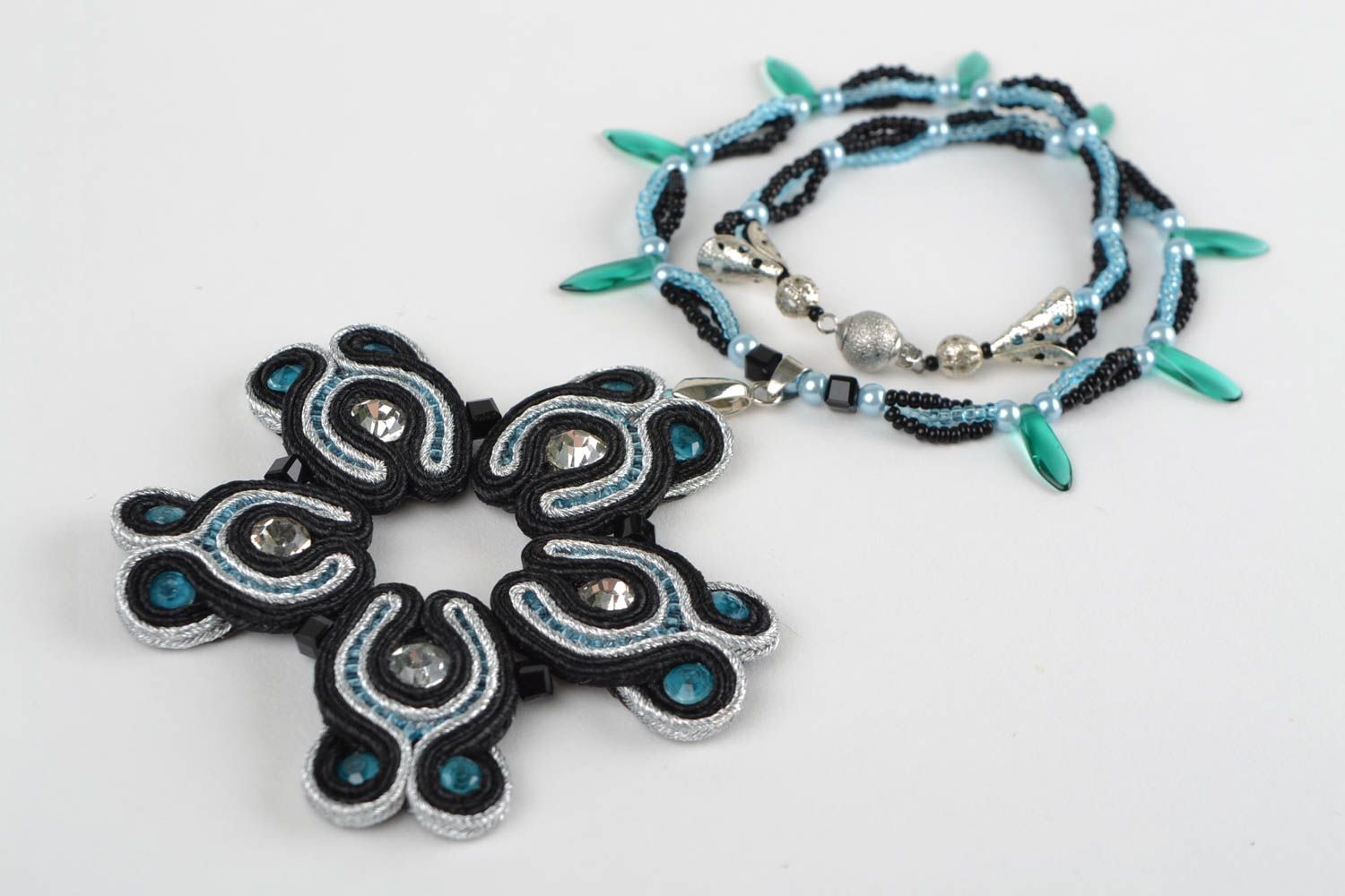 Handmade soutache floral pendant necklace with seed beads and rhinestones photo 2