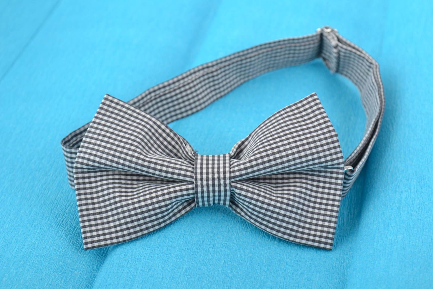 Beautiful children's handmade designer fabric bow tie checkered black and white photo 1