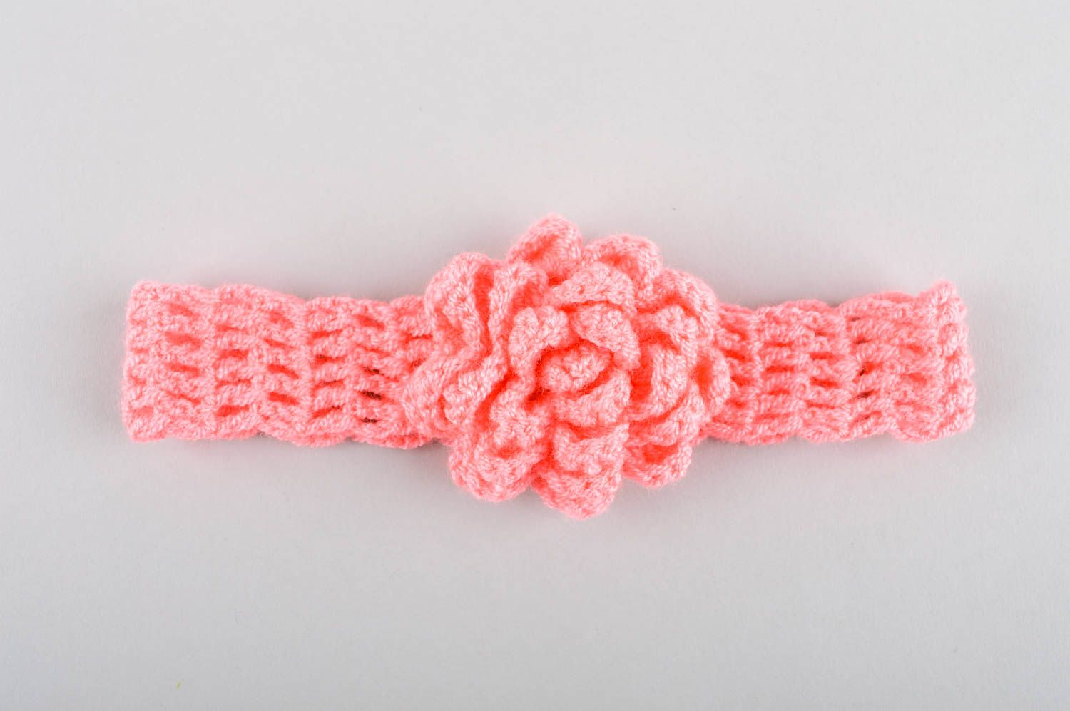Handgemachter Schmuck Haarband mit Blume modisches Accessoire für Haare stilvoll foto 4