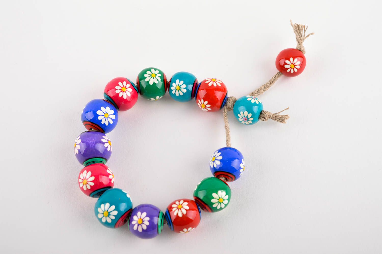 Браслет ручной работы яркое украшение из бусин женский браслет с цветами фото 2