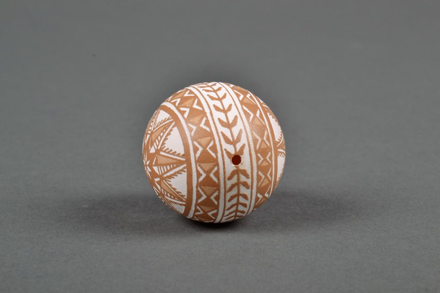 Huevo de Pascua hecho a mano foto 2
