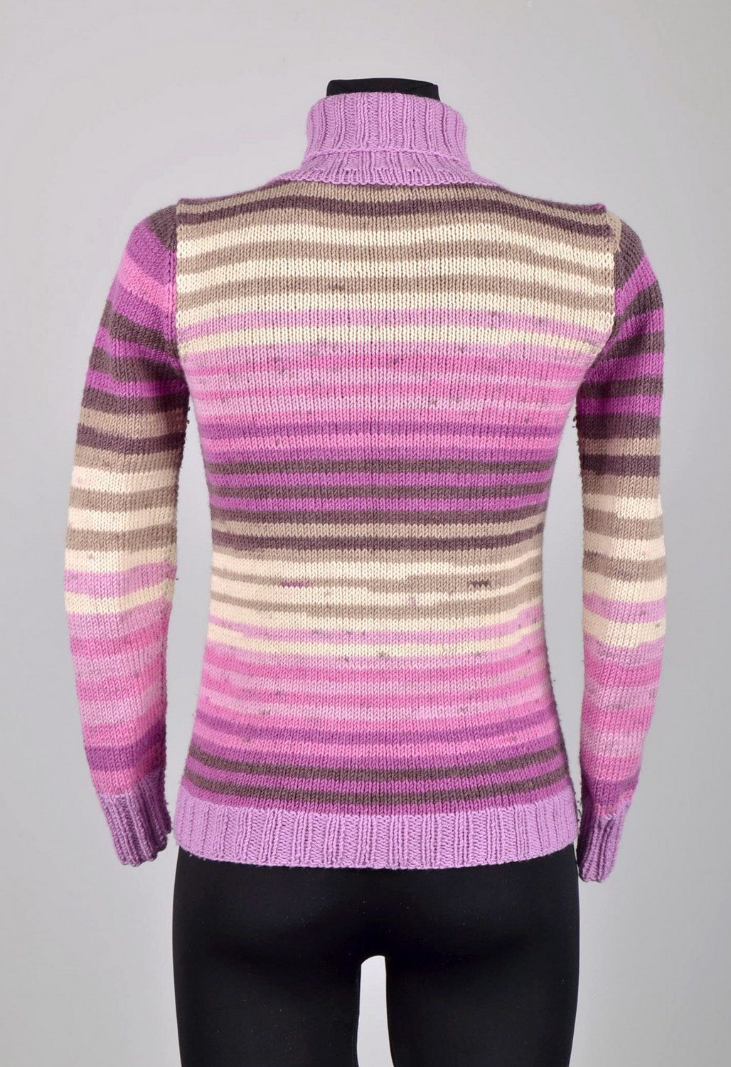 Pull en laine tricoté manches longues couleurs lilas photo 5