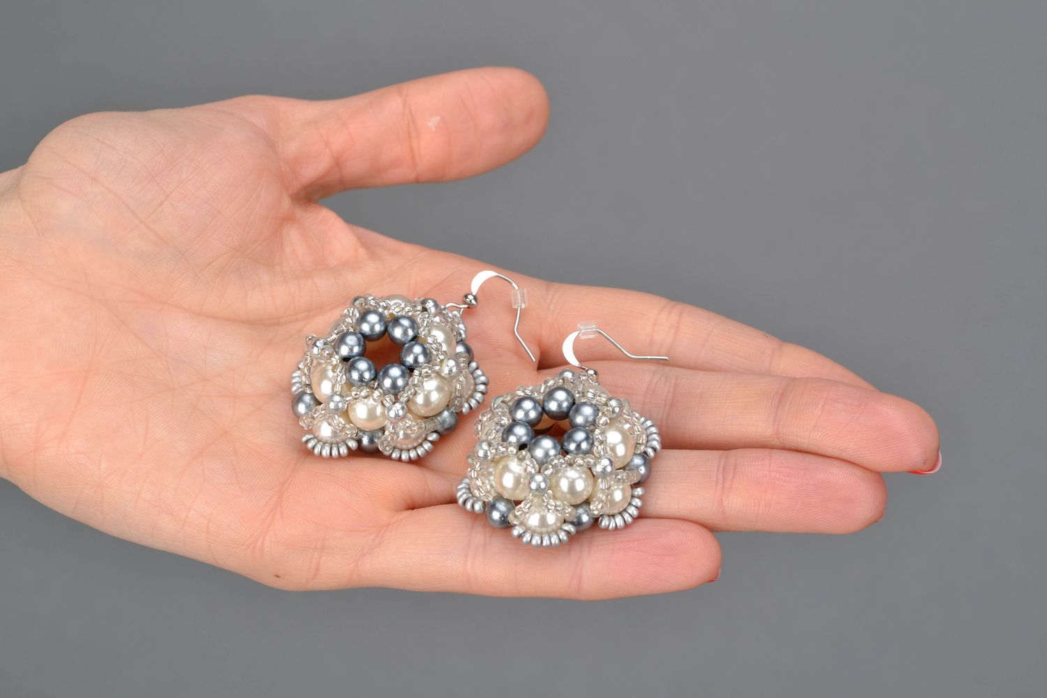 Pearl-like beaded earrings Northern Lights photo 2