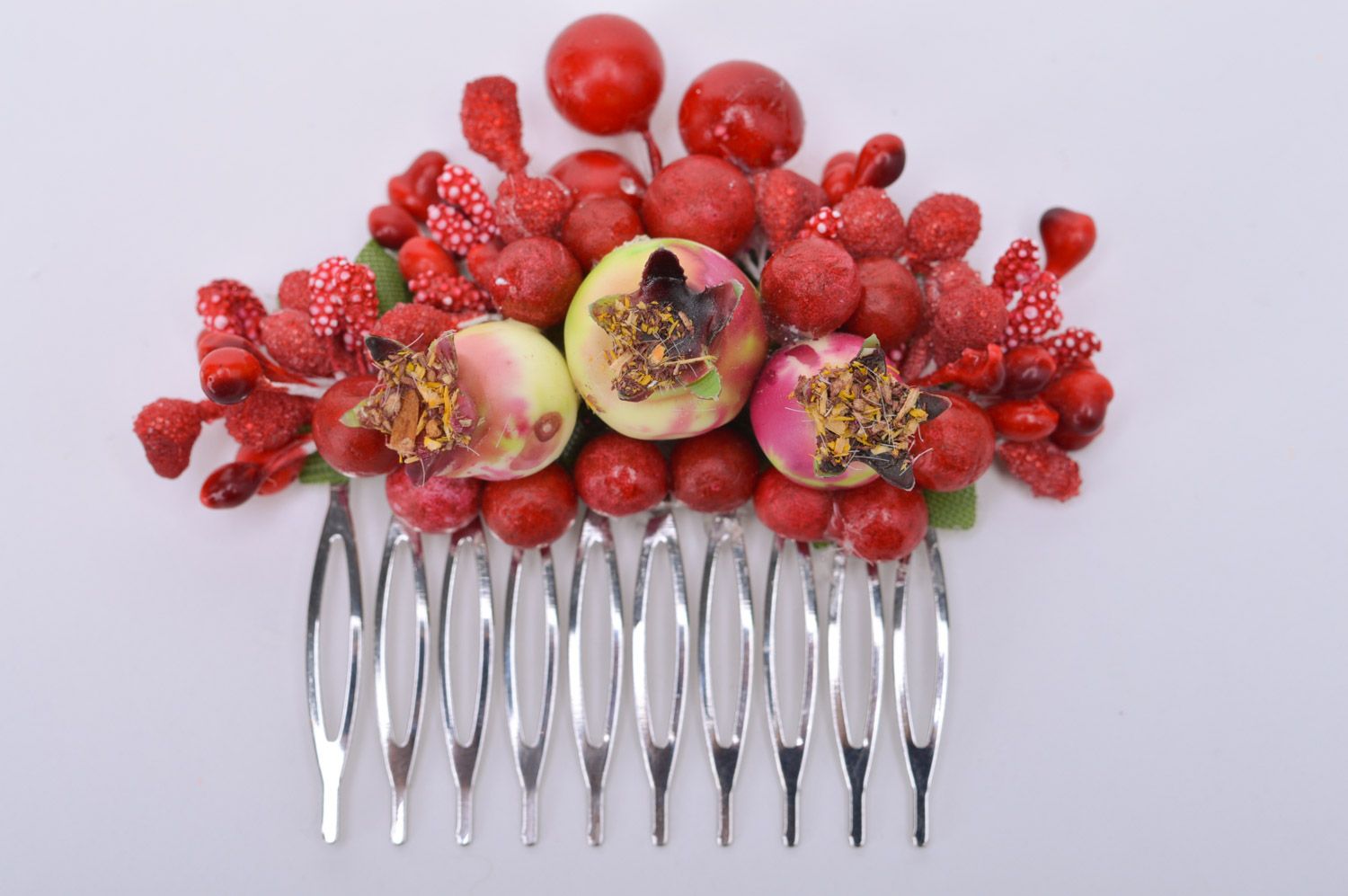 Handmade decorative metal hair comb with bright artificial red berries photo 2