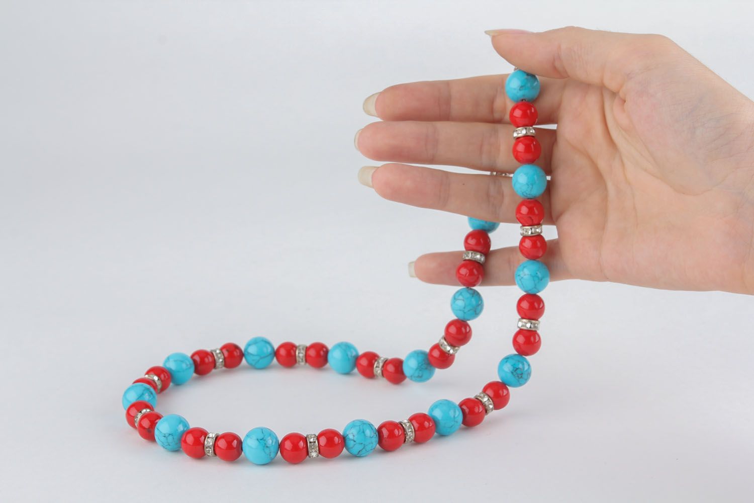 Necklace made of turquoise and coral photo 5