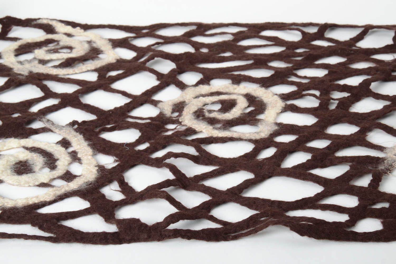 Женский шарф палантин ручной работы валяный палантин из шерсти коричневый фото 5
