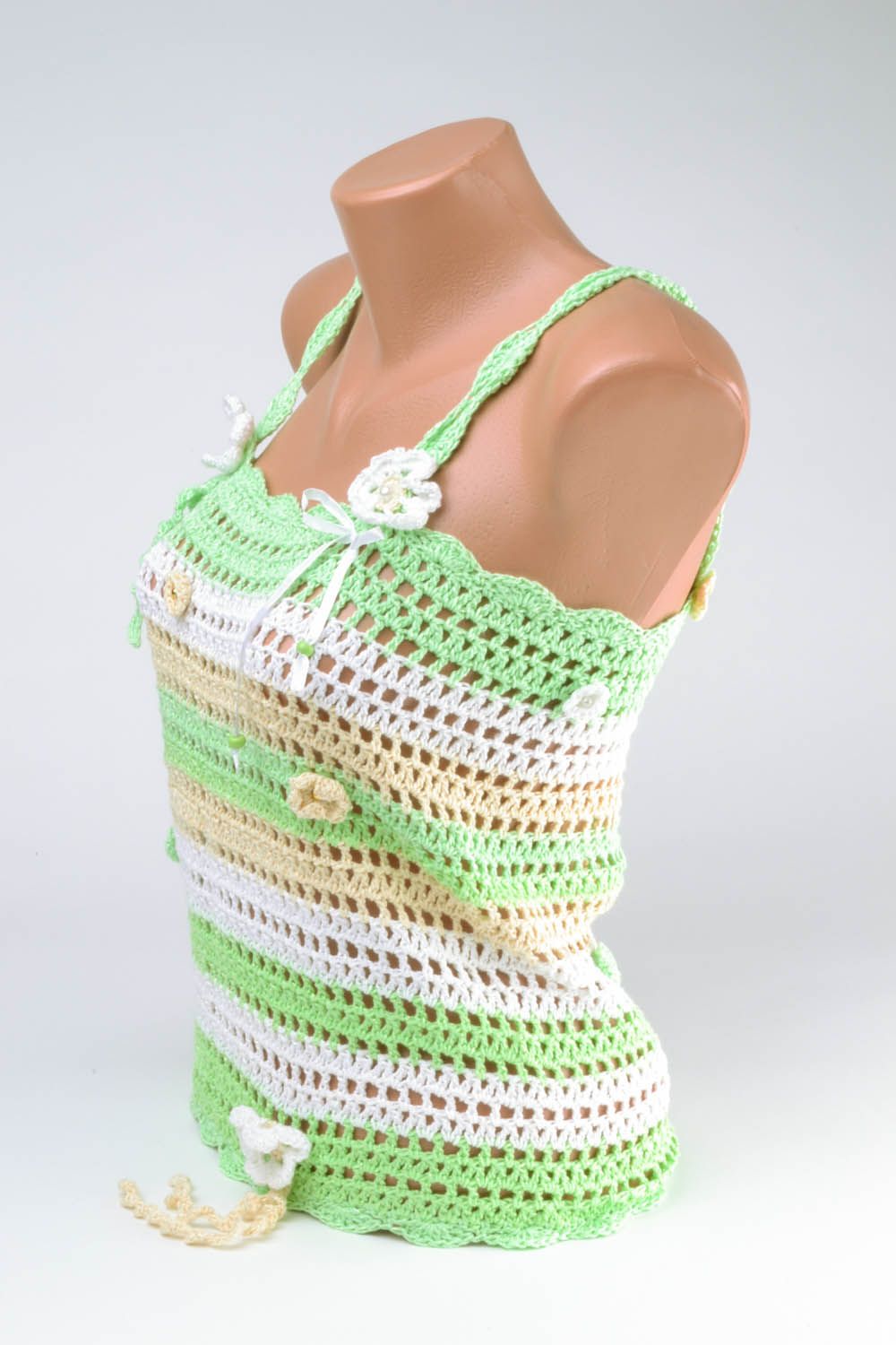 Green crochet vest top photo 3