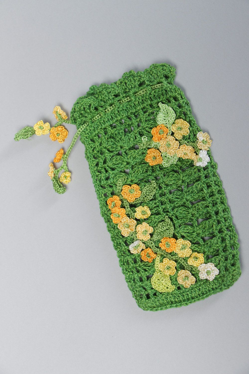 Handmade green crochet silk and cotton phone case with flowers photo 2